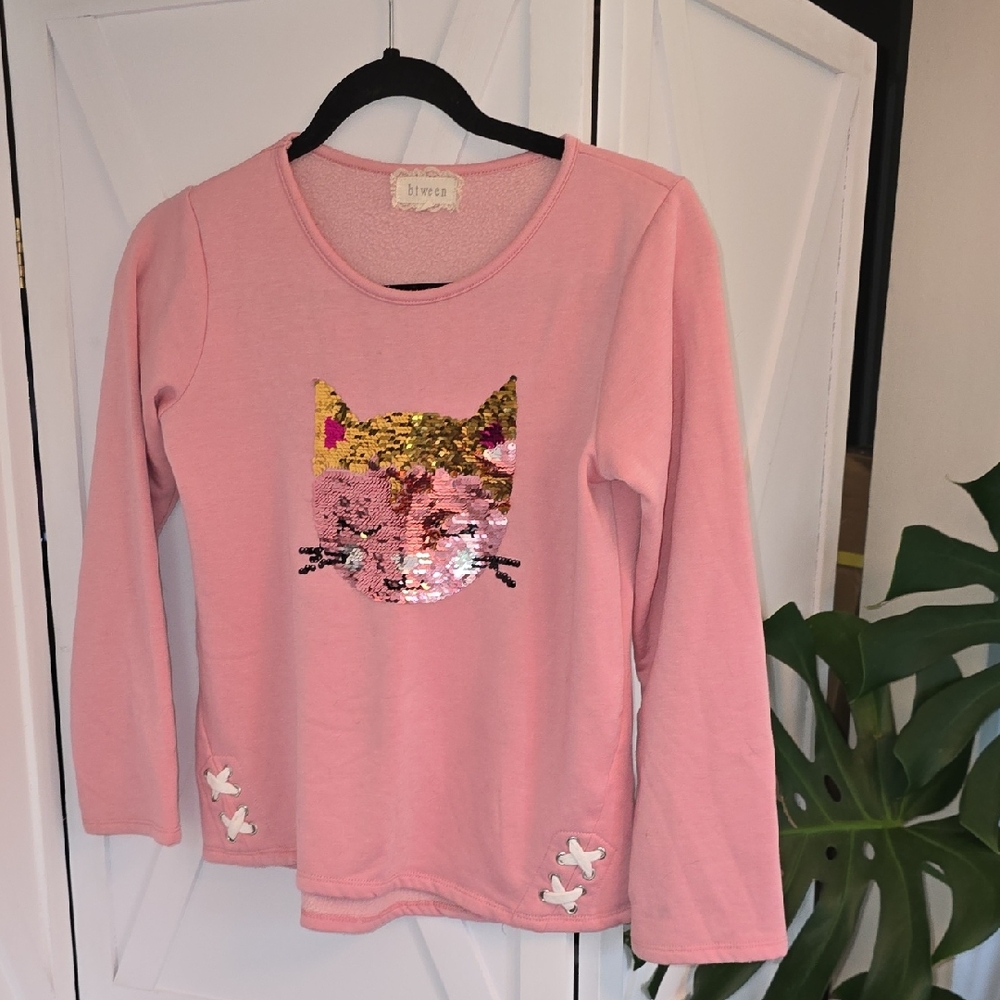 So CUTE CAT Sequin Sweater
